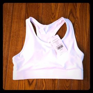 NWT - Fabletics Mila Medium Impact Sports Bra
